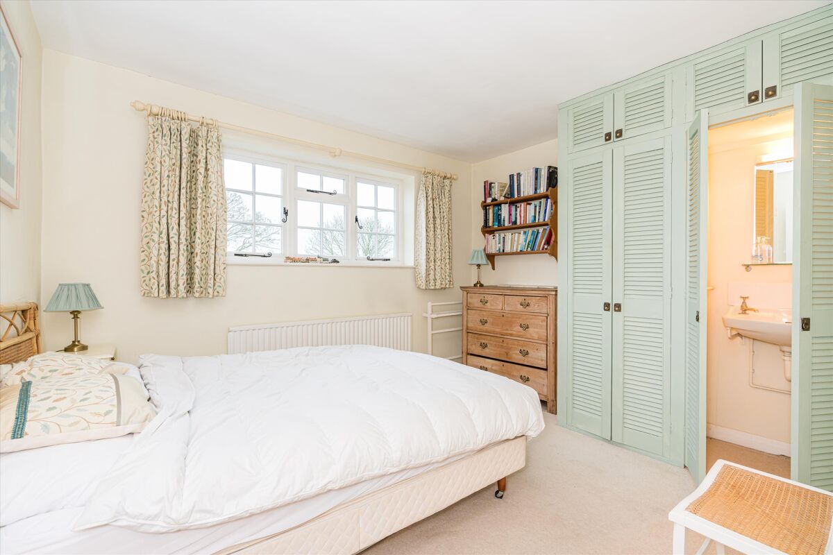 house for sale in The Green, Great Milton, Oxford, Oxfordshire, OX44