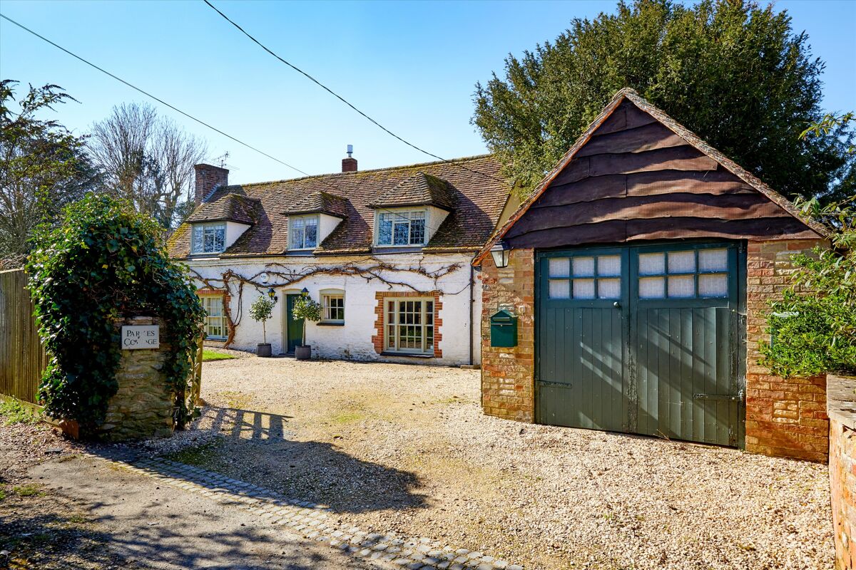 house for sale in Chapel Lane, Roke, Wallingford, Oxfordshire, OX10