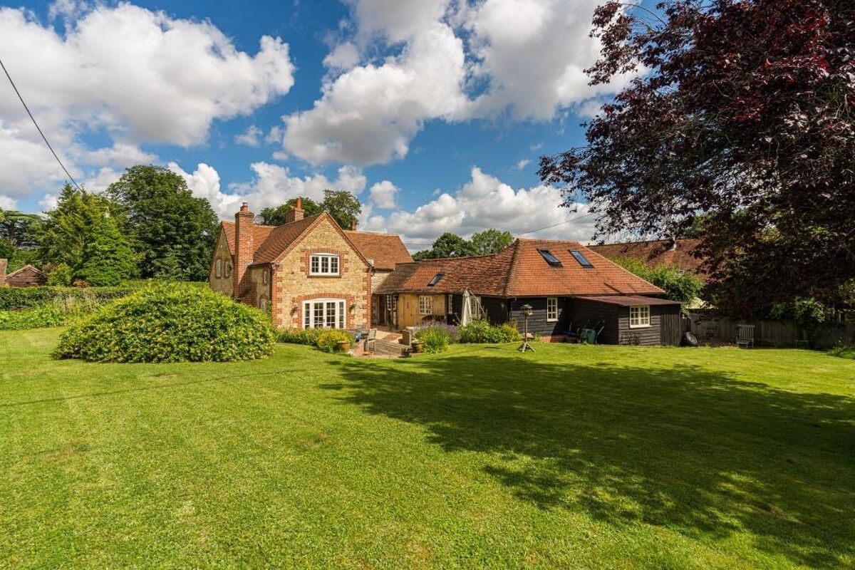 house for sale in Brightwell Baldwin, Watlington, Oxfordshire, OX49