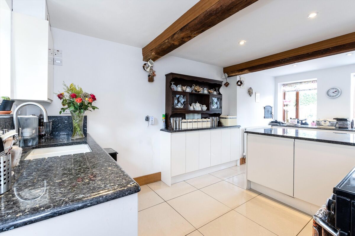 house for sale in Nr Adderbury, Oxfordshire, OX17 OXF012154503