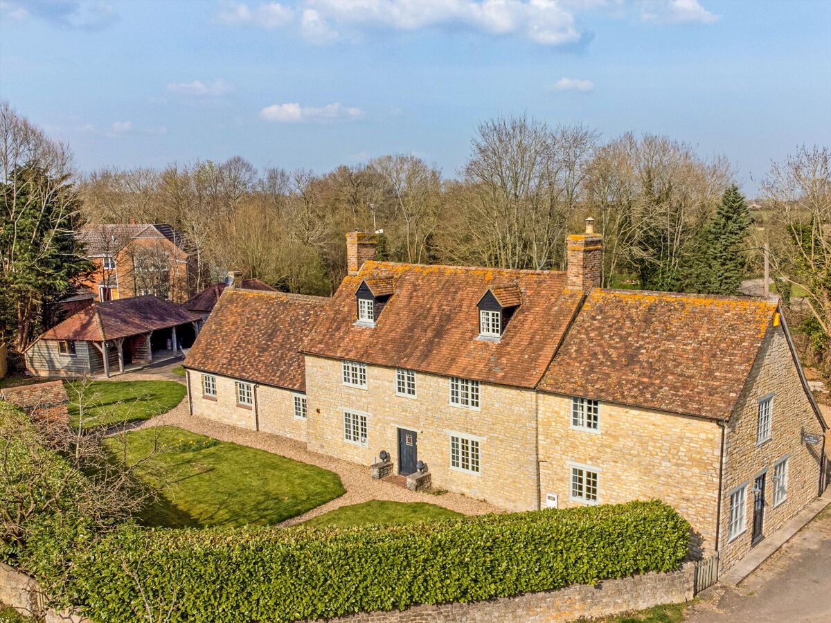 house for sale in Church Street, Marsh Gibbon, OX27 OXF012169163