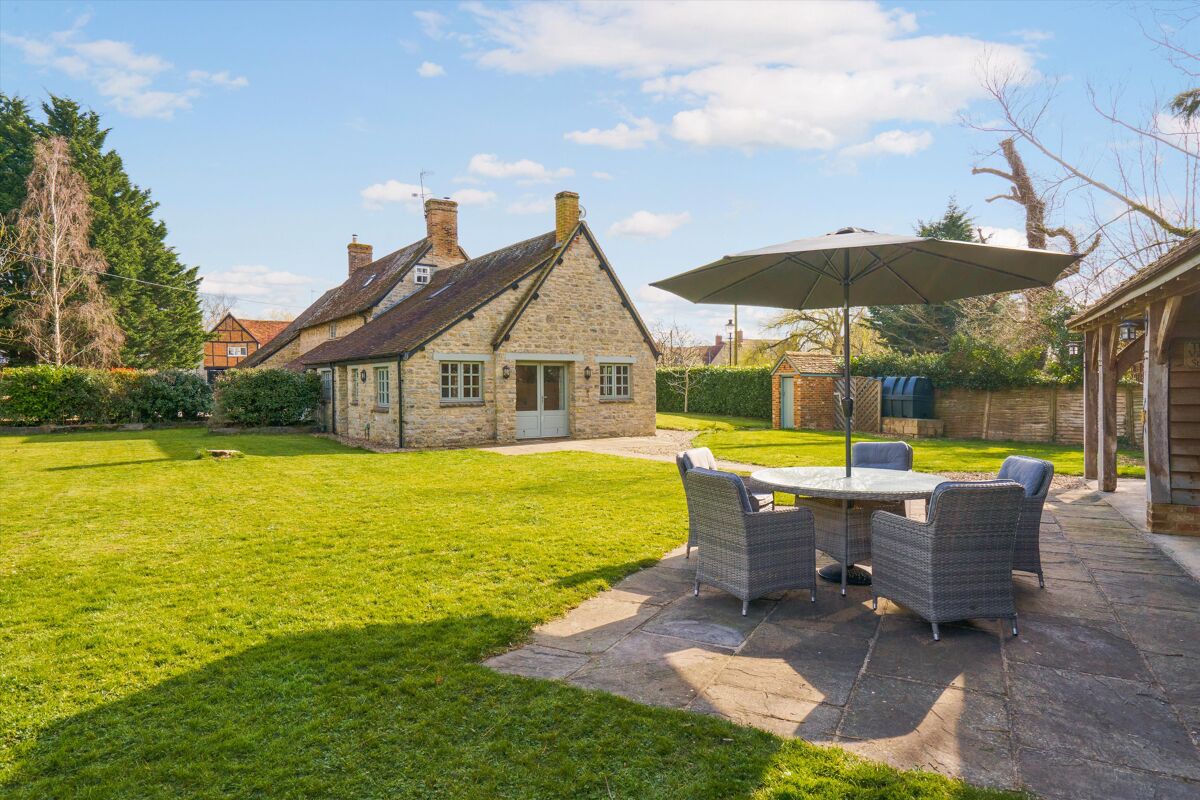 house for sale in Church Street, Marsh Gibbon, OX27 OXF012169163