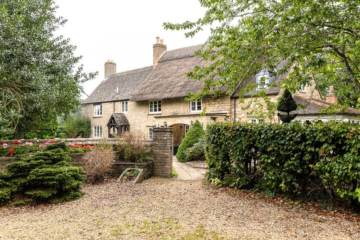 house for sale in WestonontheGreen, Oxfordshire, OX25 OXF012181417