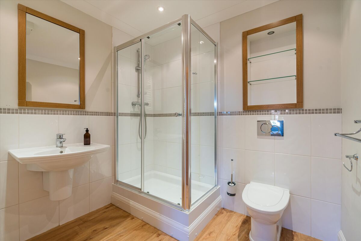 house for sale in Elizabeth Jennings Way, Oxford, Oxfordshire, OX2 OXF012182428 Knight Frank