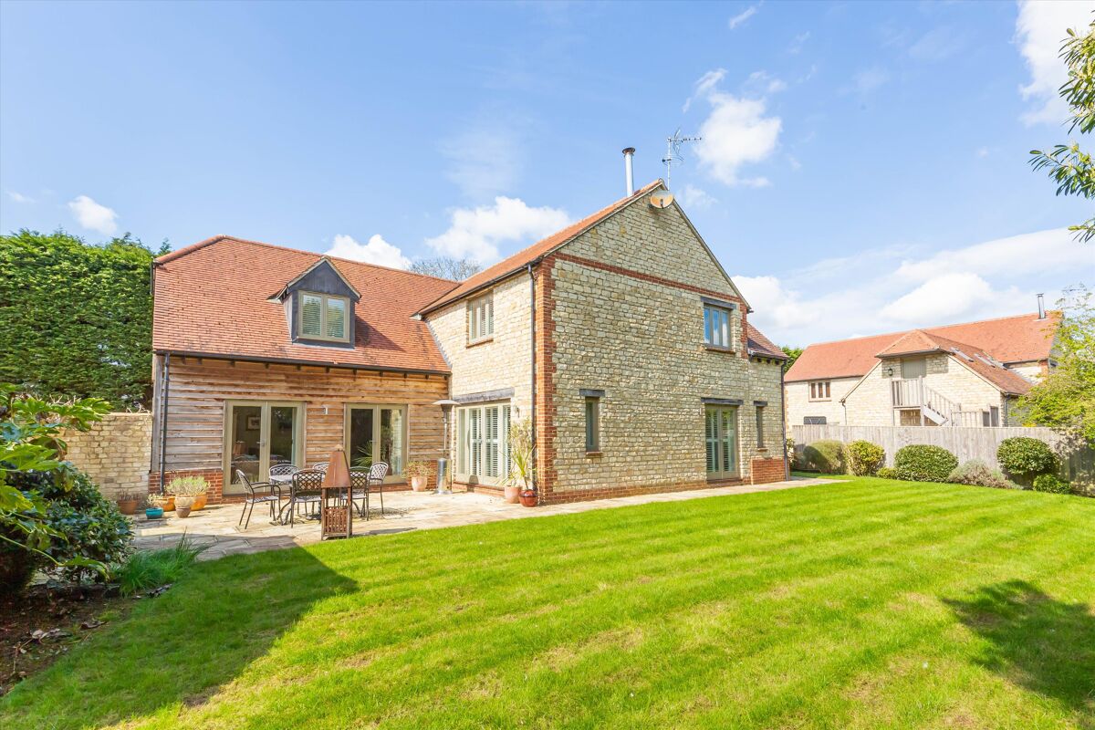 house for sale in Faringdon Road, Southmoor, Abingdon, Oxfordshire