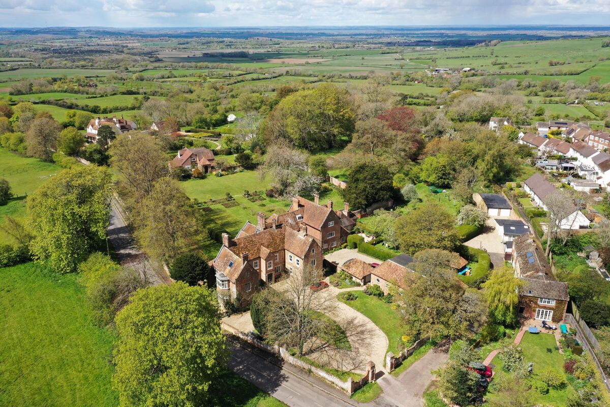 house for sale in Manor House, Oakley Road, Brill, HP18 OXF012187042