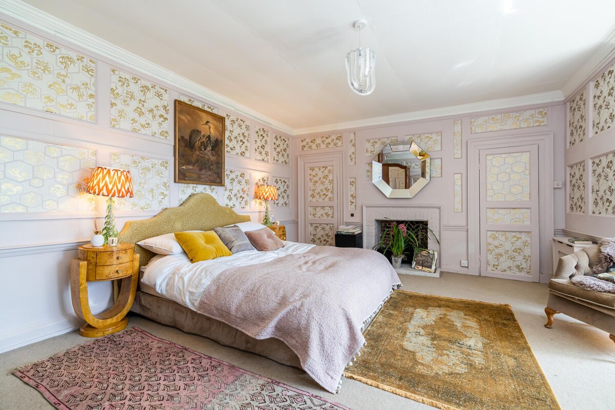 house for sale in Manor House, Oakley Road, Brill, HP18 OXF012187042