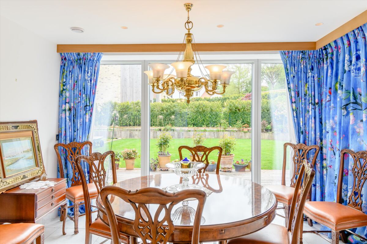 house for sale in Thackeray Close, Oxford, OX2 OXF012197815 Knight