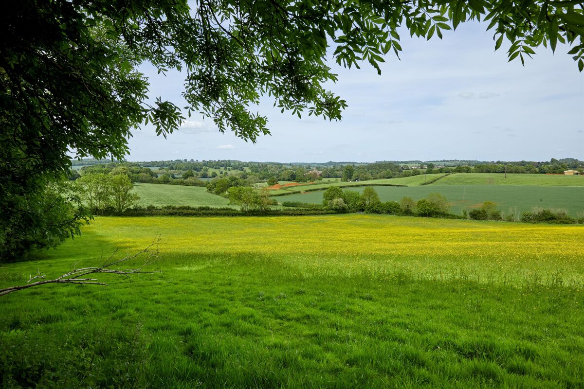 house for sale in Lower Tadmarton, Oxfordshire, OX15 OXF012200249