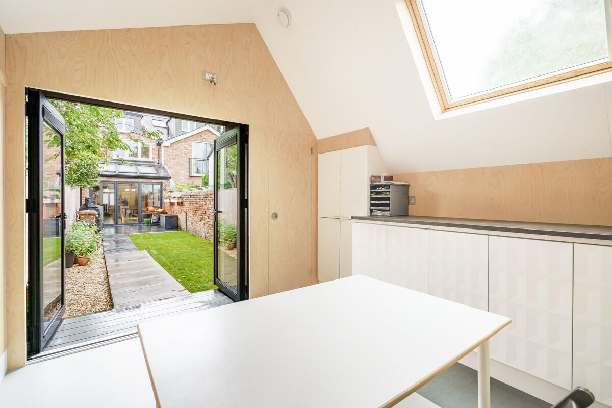 house for sale in West Street, Osney Island, Oxford, OX2 OXF012200596