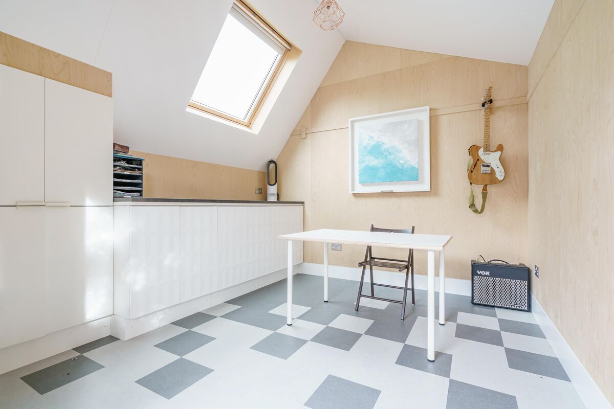 house for sale in West Street, Osney Island, Oxford, OX2 OXF012200596