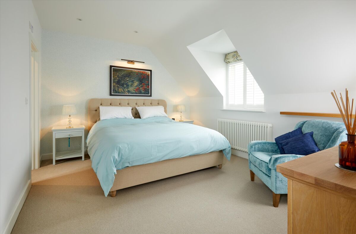 house for sale in Lavender Cottage, ShiptonunderWychwood, Chipping