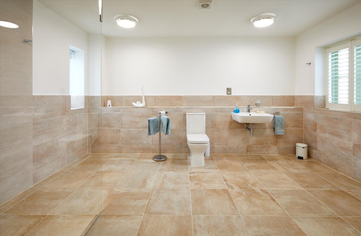 house for sale in ShiptonunderWychwood, Chipping Norton, Oxfordshire