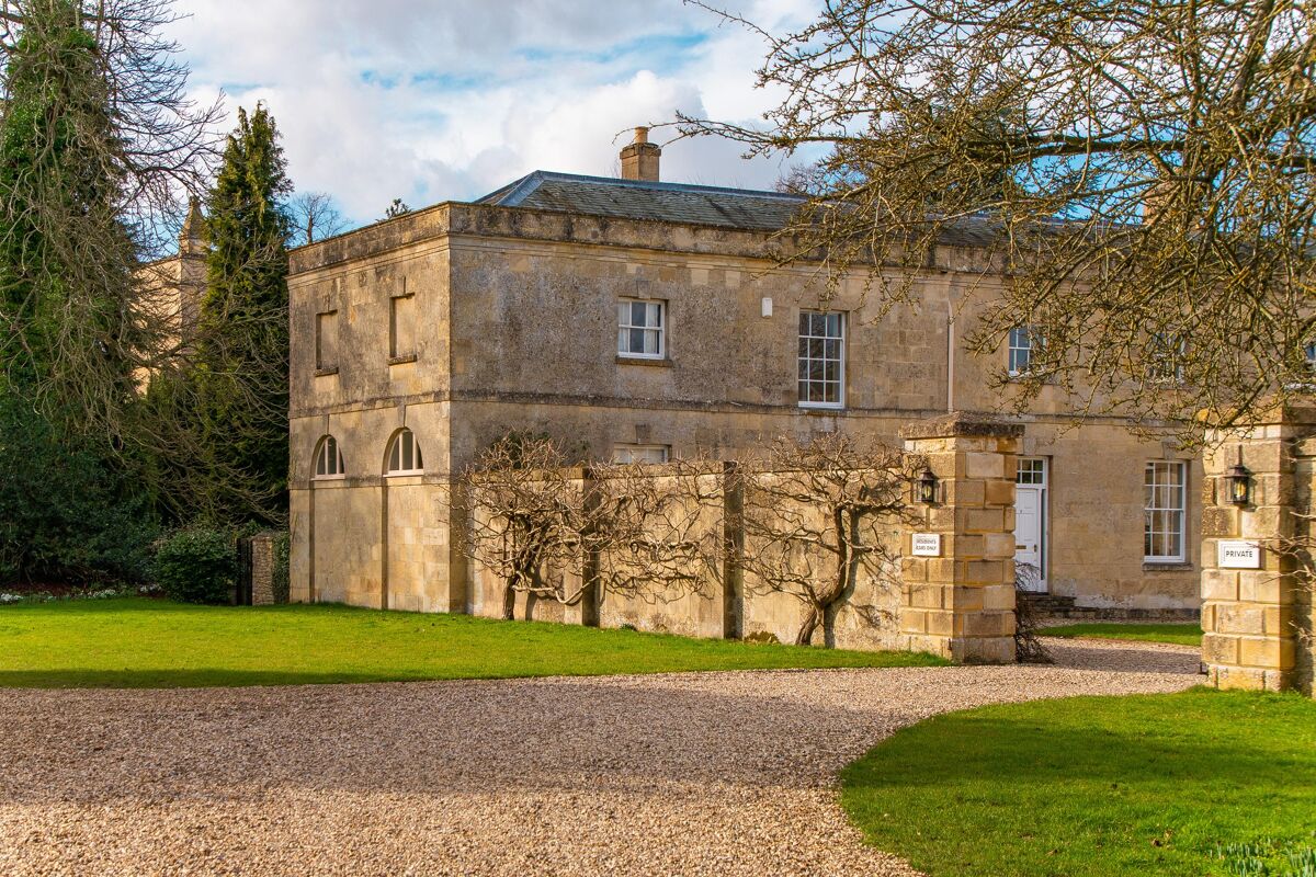 house for sale in Bletchingdon, Oxfordshire, OX5 OXF012211278