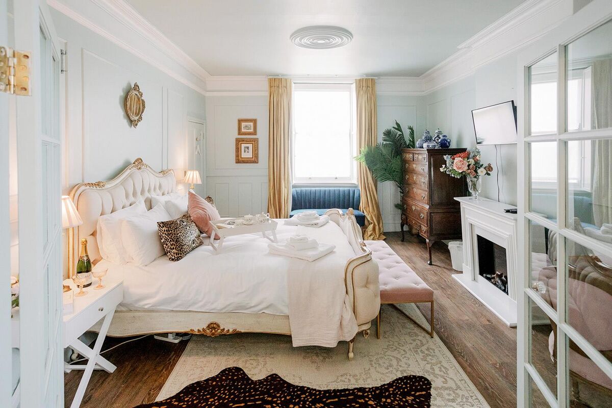 house for sale in Hill View, Chipping Norton, Oxfordshire, OX7