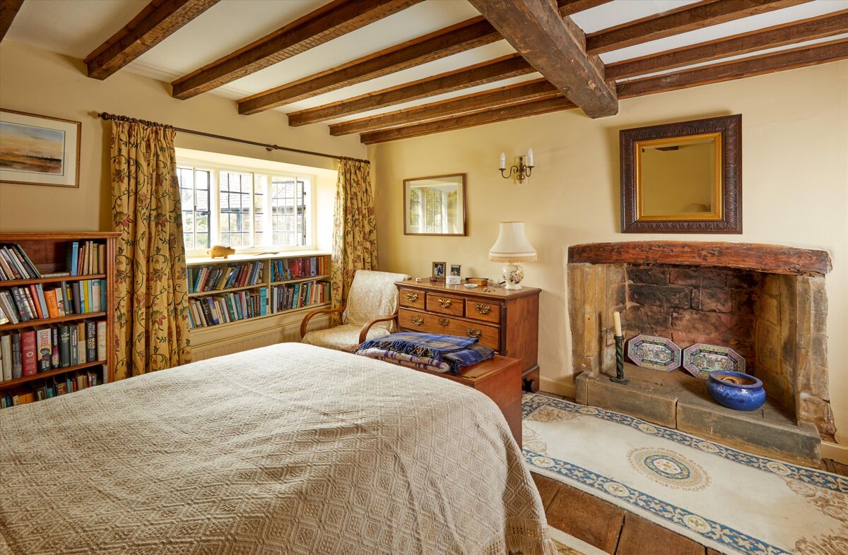 house for sale in Bloxham, Oxfordshire, OX15 OXF012278404 Knight Frank