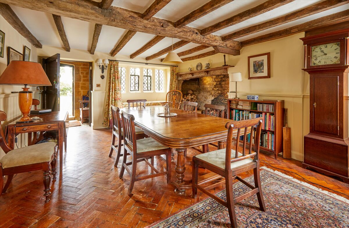 house for sale in Bloxham, Oxfordshire, OX15 OXF012278404 Knight Frank