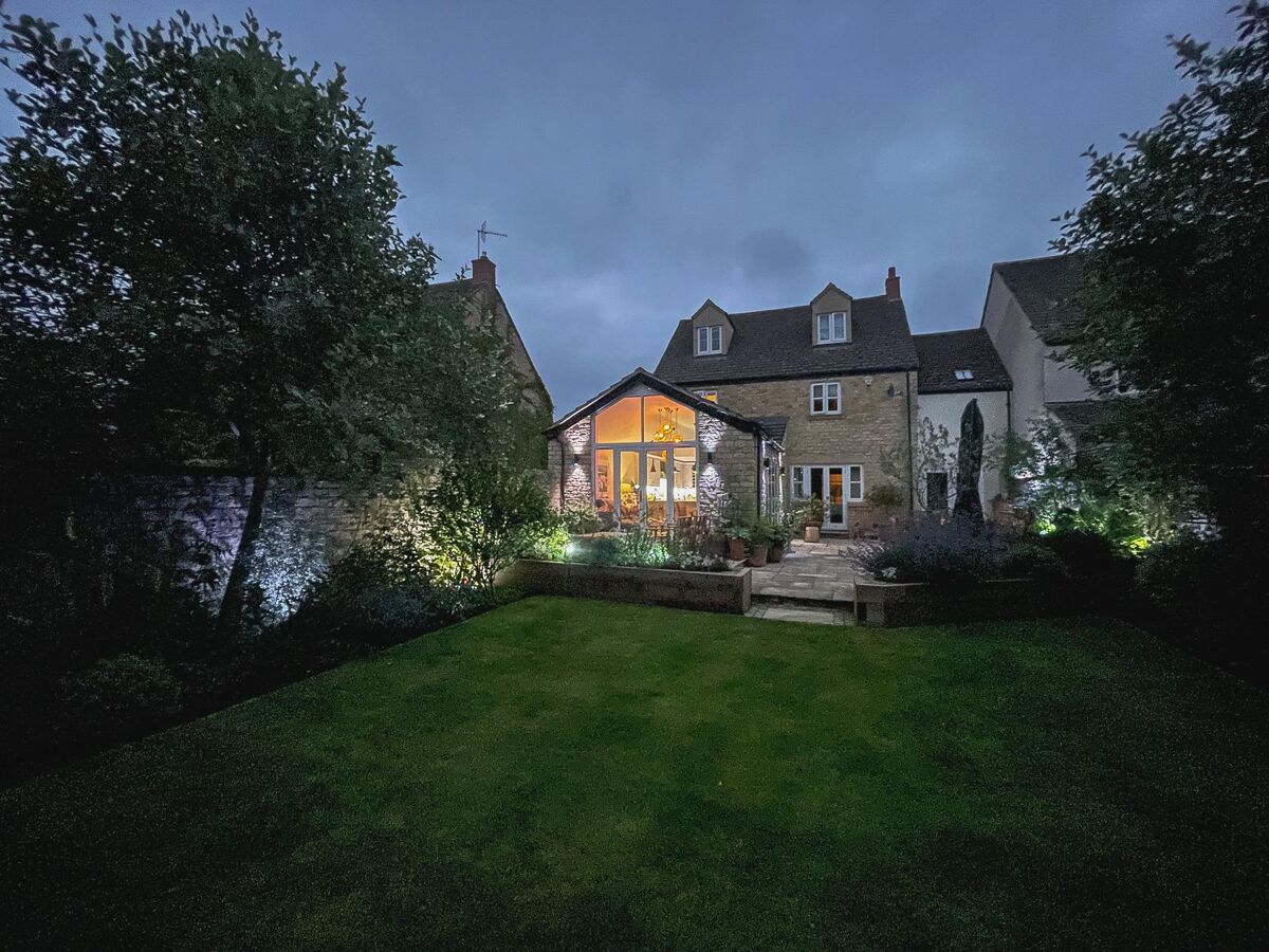 house for sale in Millers Mews, Witney, Oxfordshire, OX28