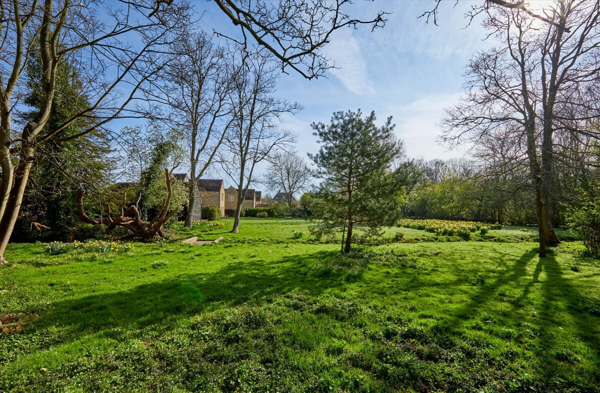 house for sale in Church Road, WestonontheGreen, Bicester