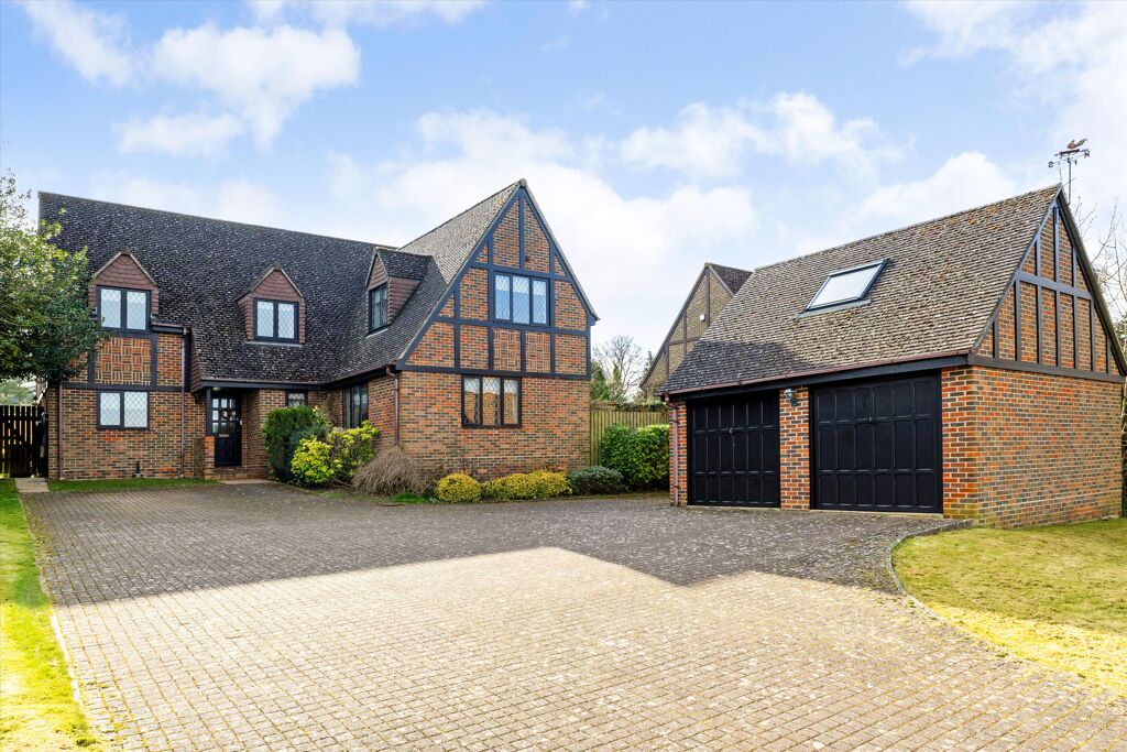 Image of Hutchcombe Farm Close, Cumnor Hill, Oxford, OX2