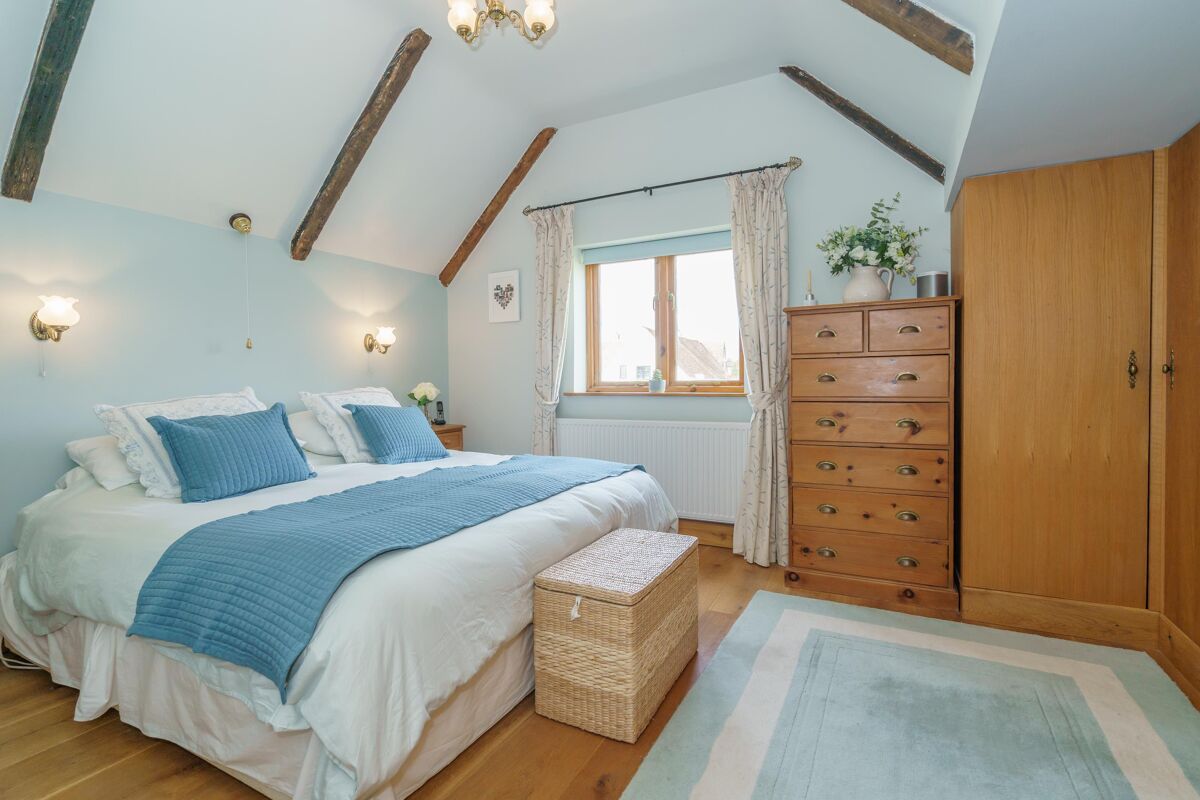 house for sale in Temple Street, Brill, HP18 OXF012293577 Knight Frank