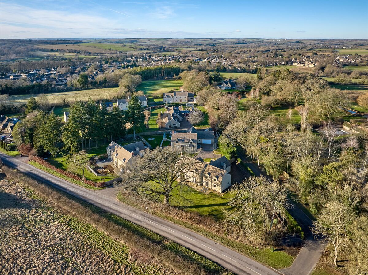 house for sale in Charlbury, Chipping Norton, OX7 OXF012370250