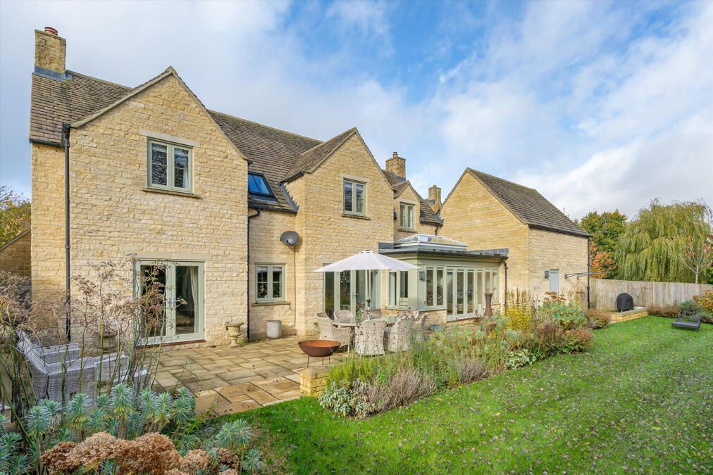 Image of Shipton-under-Wychwood, Oxfordshire, OX7