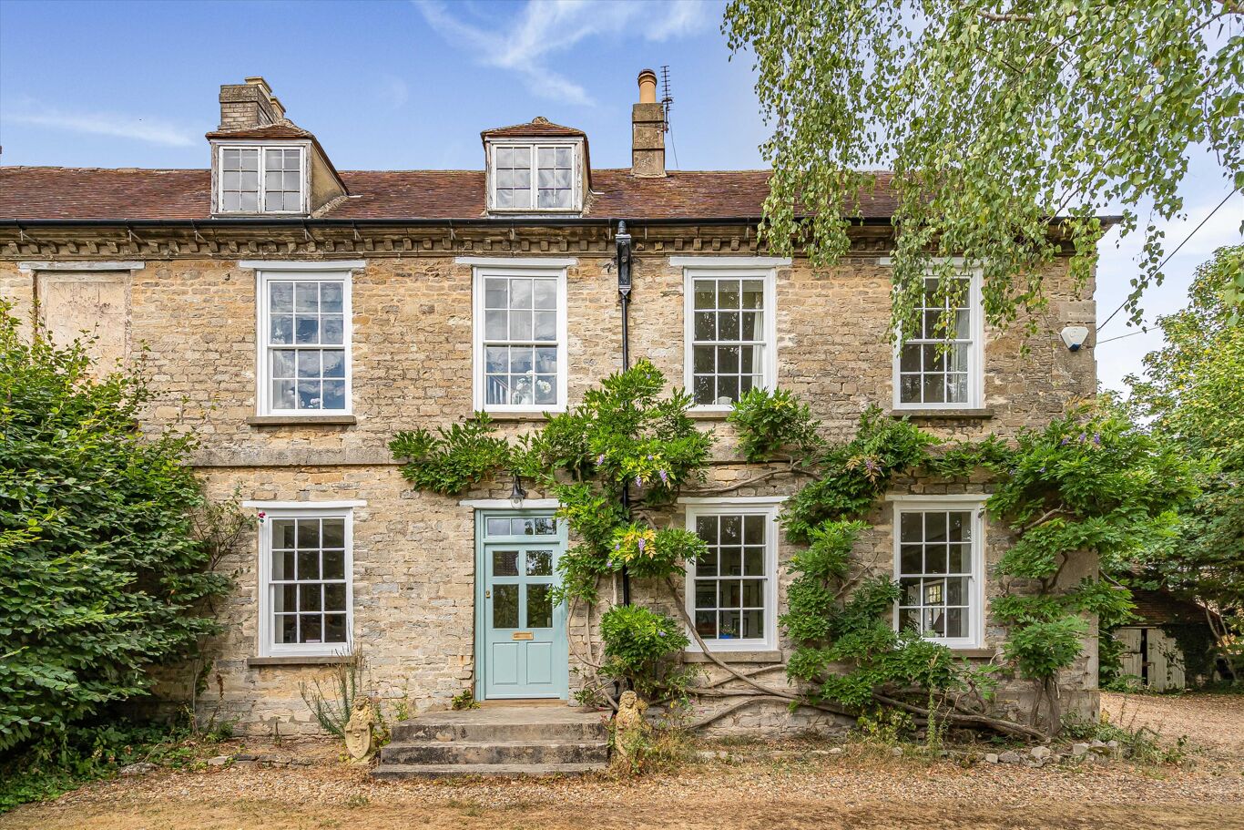 Image of Church Lane, Wendlebury, Oxfordshire OX25