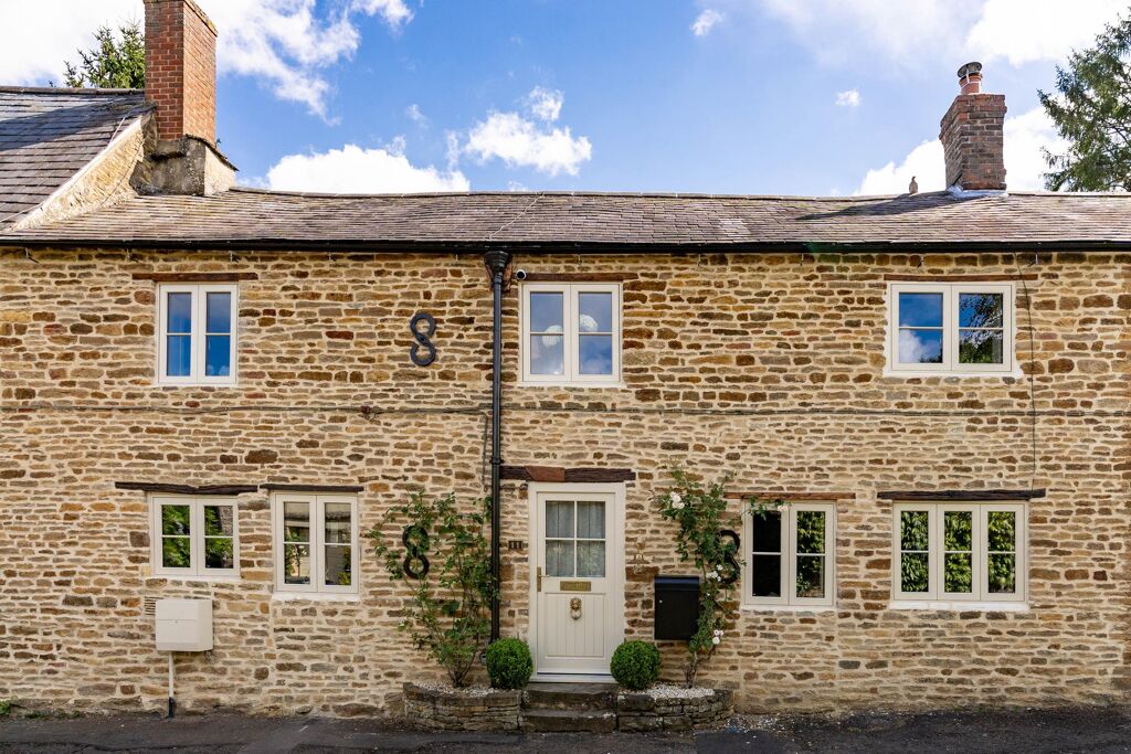 Image of Red Lion Street, Kings Sutton, Banbury, OX17