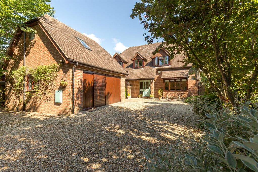 Image of Courtenay Close, Sutton Courtenay, Oxfordshire, OX14