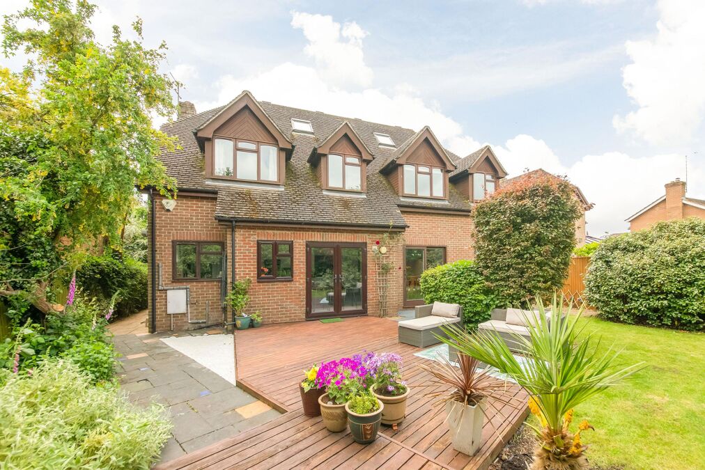 Image of Courtenay Close, Sutton Courtenay, Oxfordshire, OX14