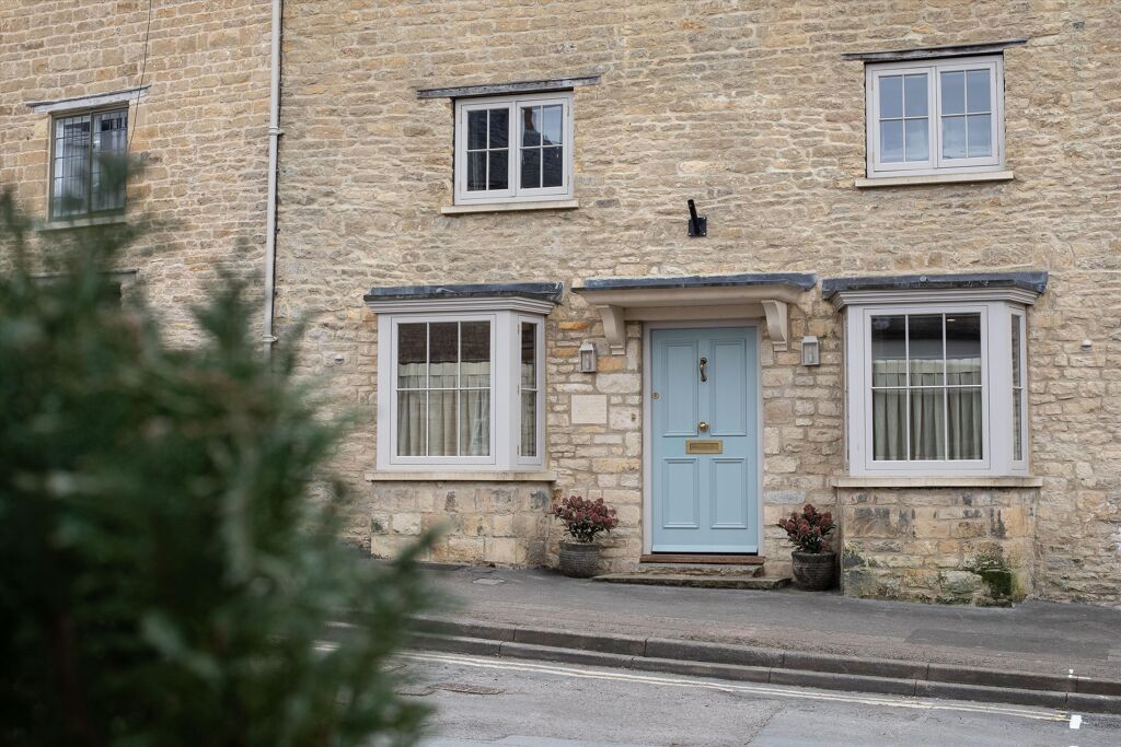 Image of Dyers Hill, Charlbury, Chipping Norton, Oxfordshire OX7