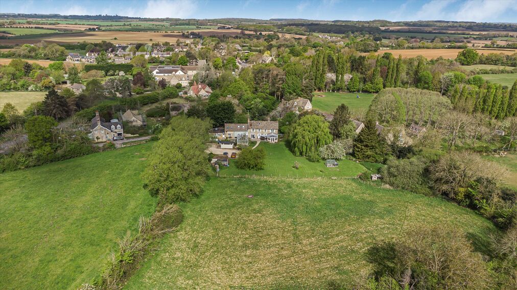 Image of Chapel Lane, Hailey, Witney, Oxfordshire, OX29