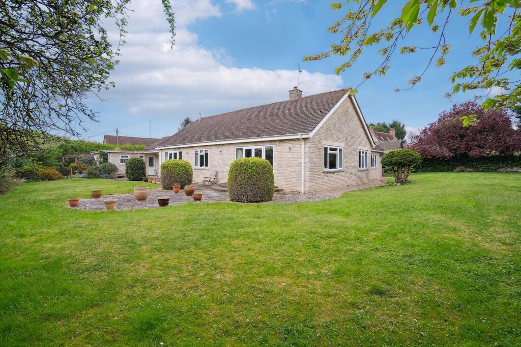 Image of Wootton Village, Boars Hill, Oxford, Oxfordshire, OX1