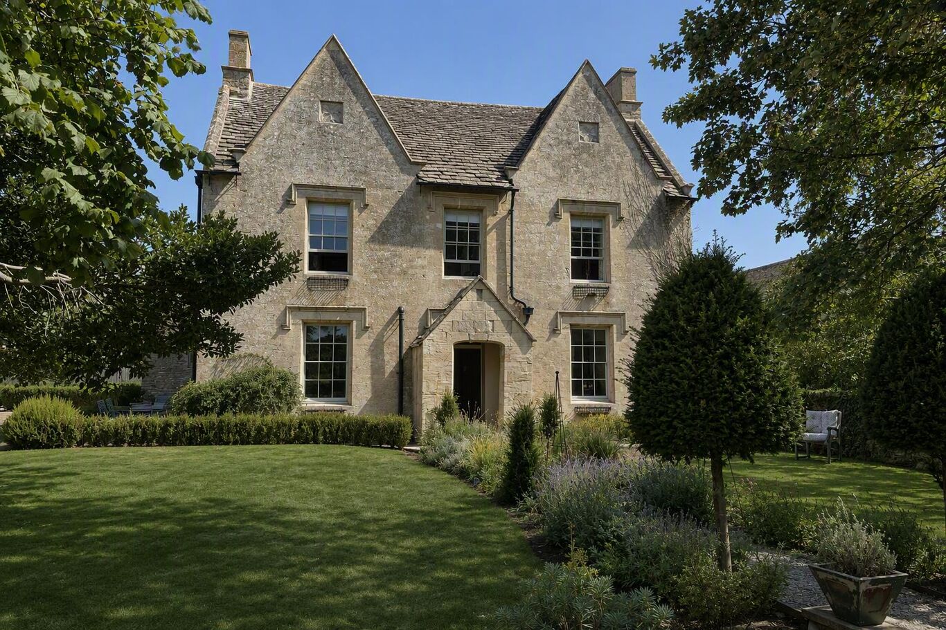 Image of The Old Farmhouse, Lechlade, GL7