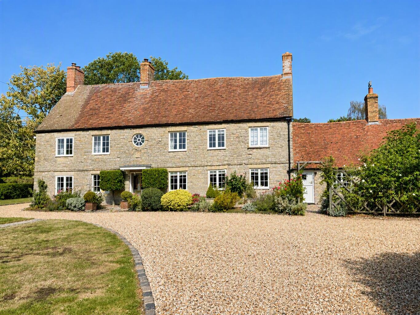 Image of Castle Street, Marsh Gibbon, Bicester, Buckinghamshire OX27