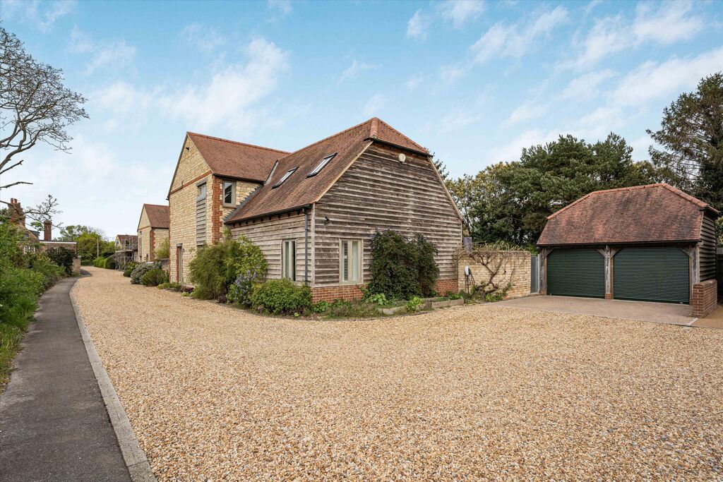 Image of West Hayes, Southmoor, Abingdon, Oxfordshire OX13