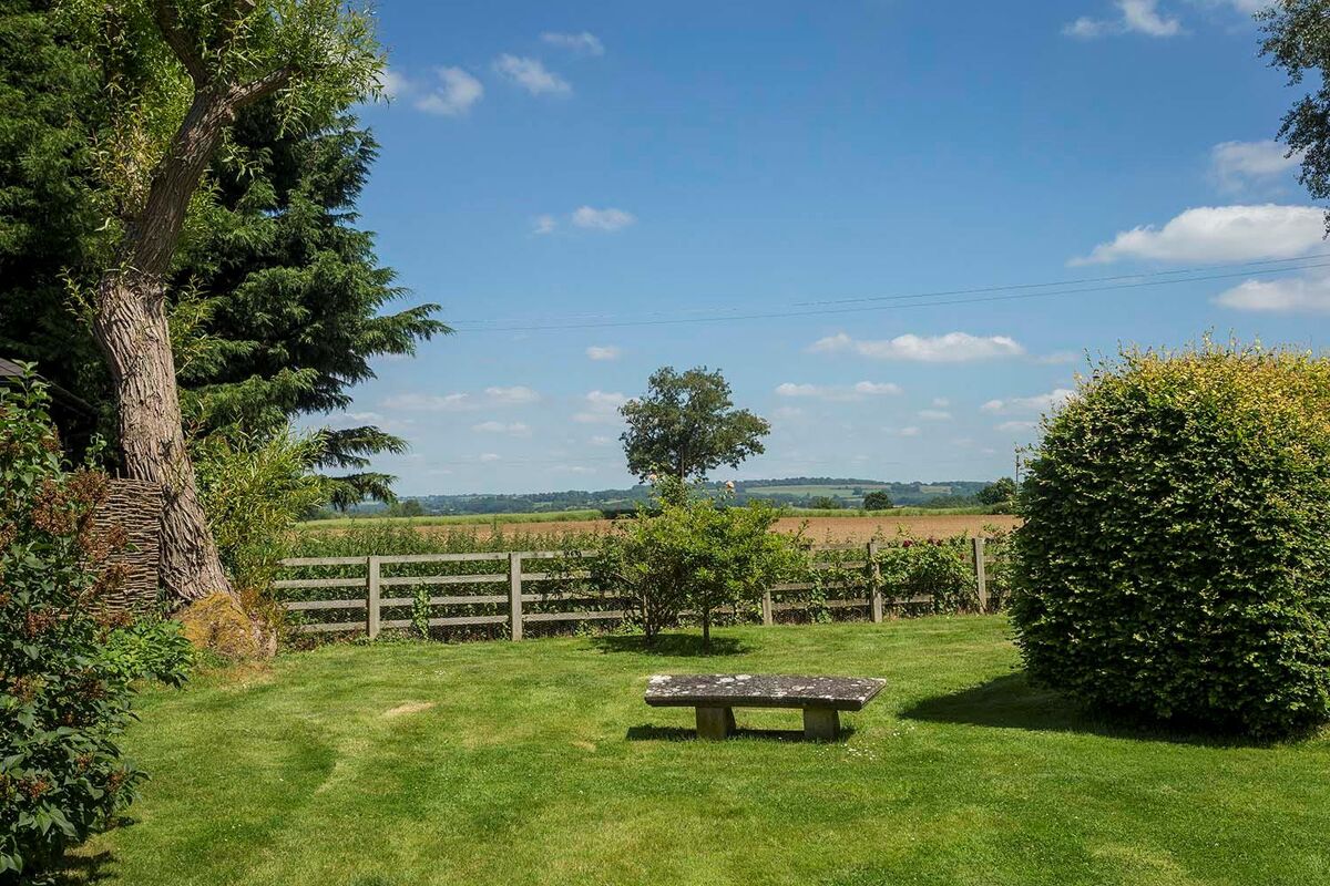 house for sale in Broadwell, MoretonInMarsh, GL56 OXF051201