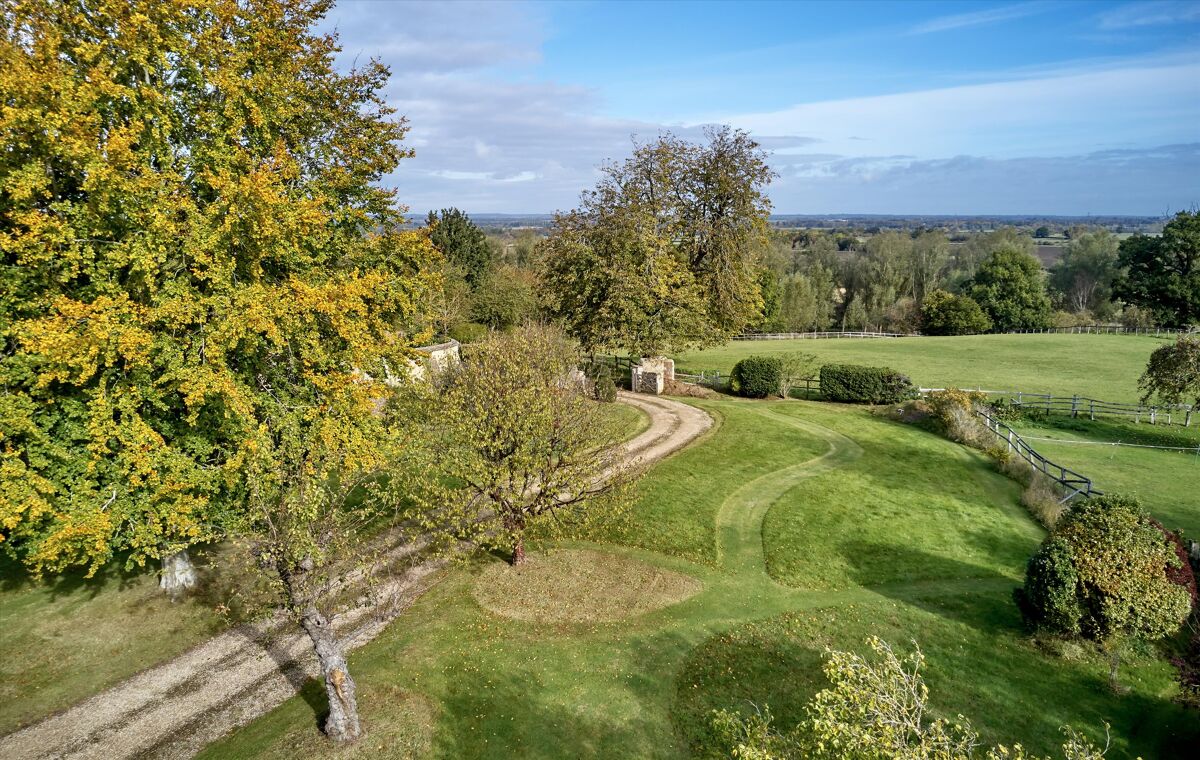 house for sale in Hinton Waldrist, Faringdon, Oxfordshire, SN7