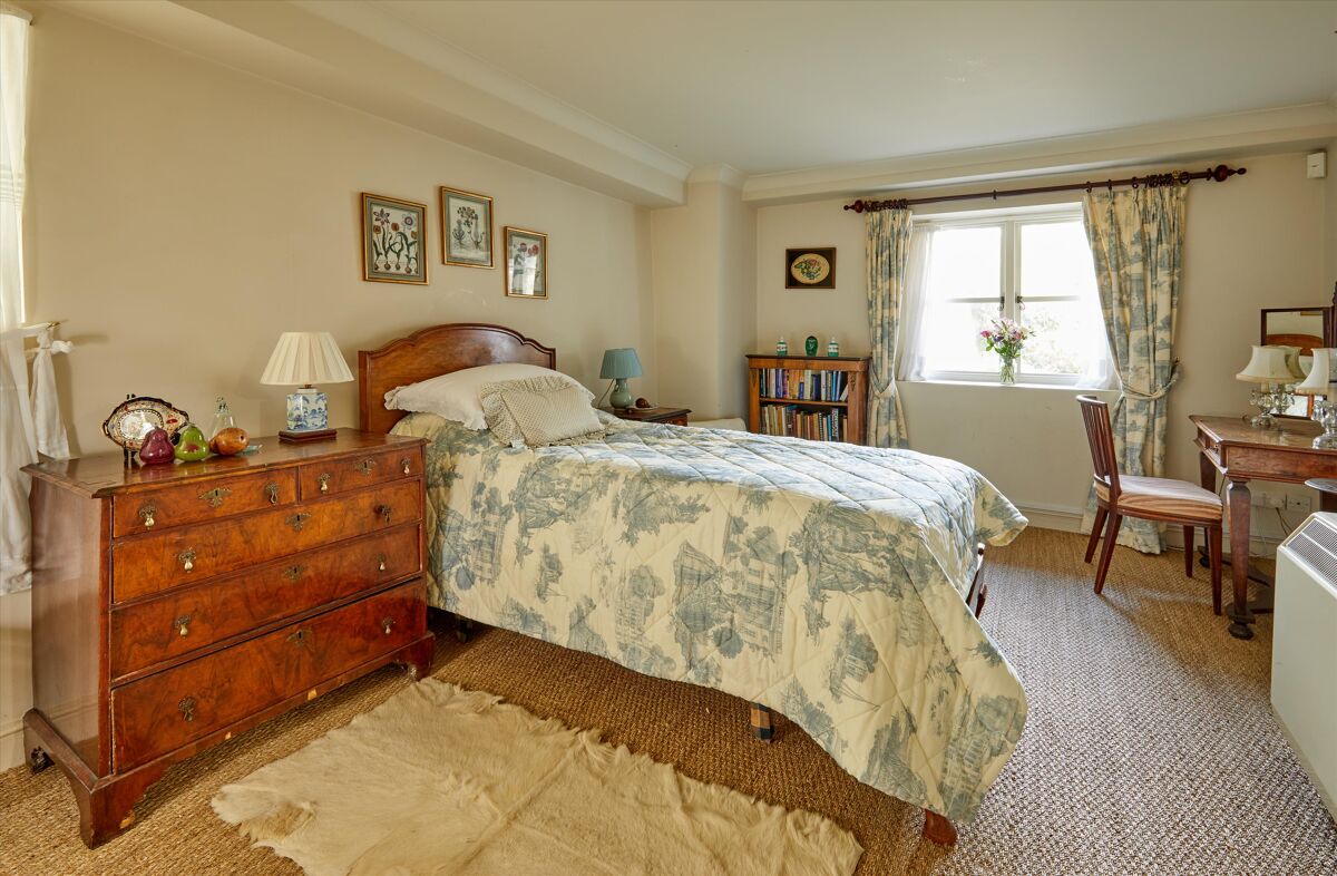 house for sale in Hinton Waldrist, Faringdon, Oxfordshire, SN7