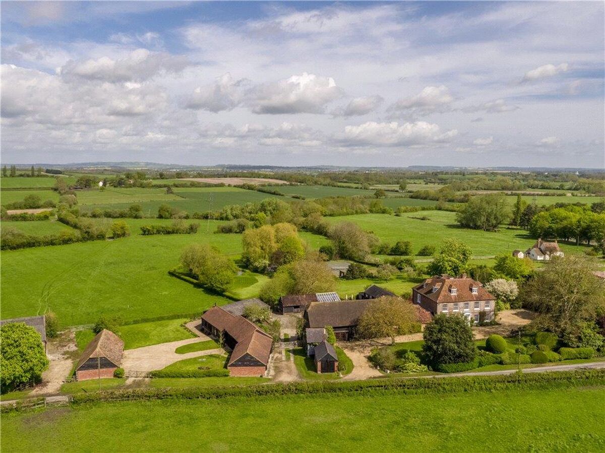 house for sale in Tetsworth, Thame, Oxfordshire, OX9. OXF060851 Knight Frank