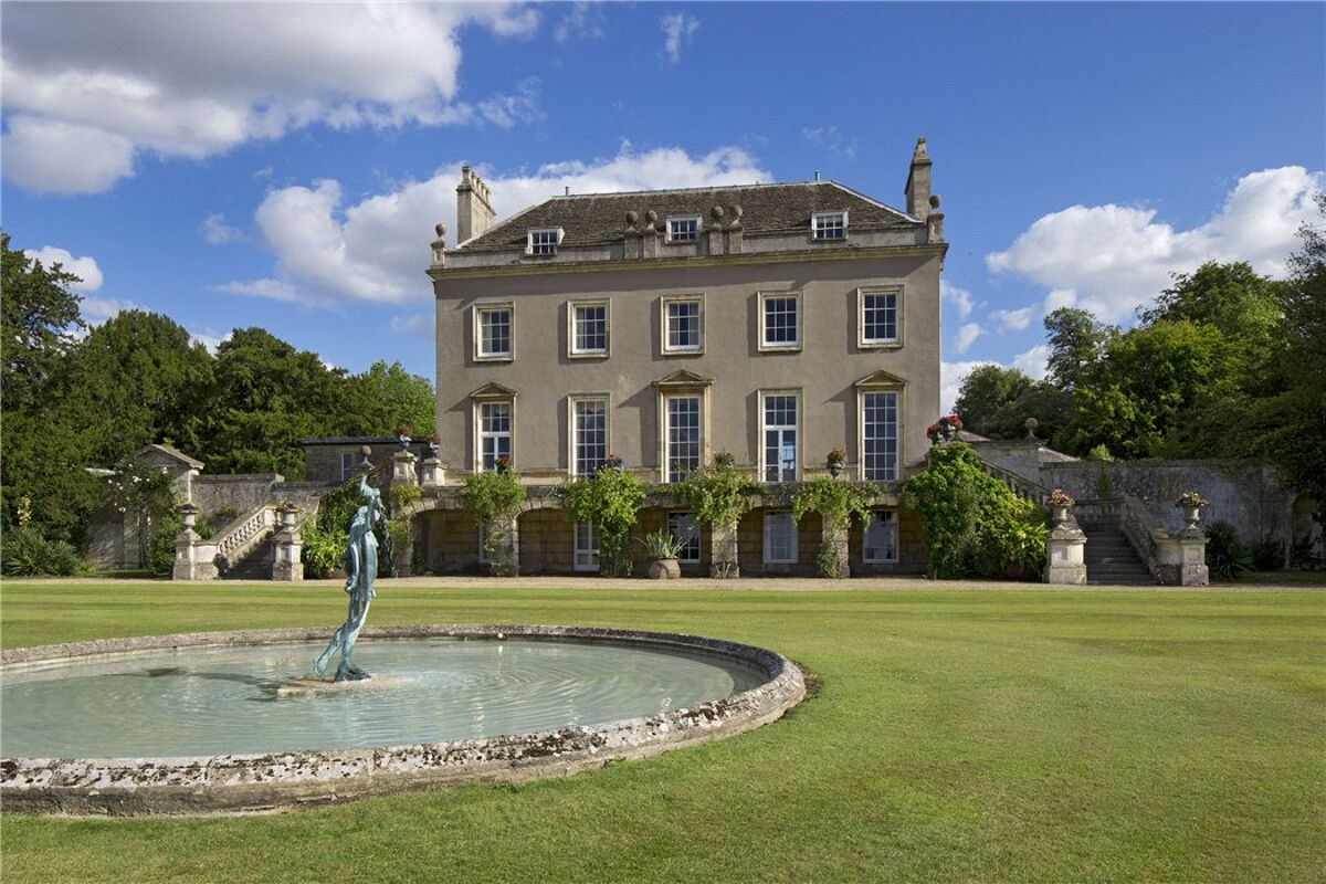 house for sale in Faringdon, Oxfordshire, SN7 OXF080574 Knight Frank