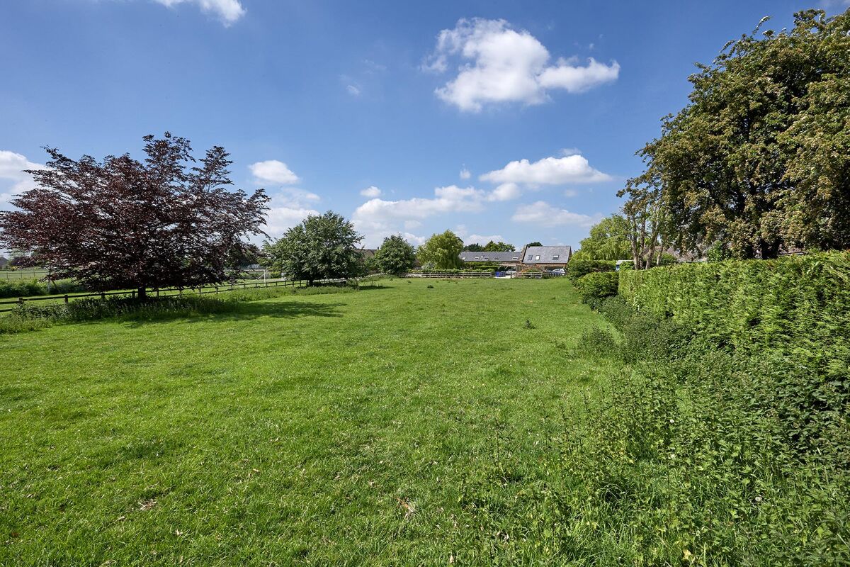 house for sale in Duns Tew, Oxfordshire, OX25 OXF090411 Knight Frank