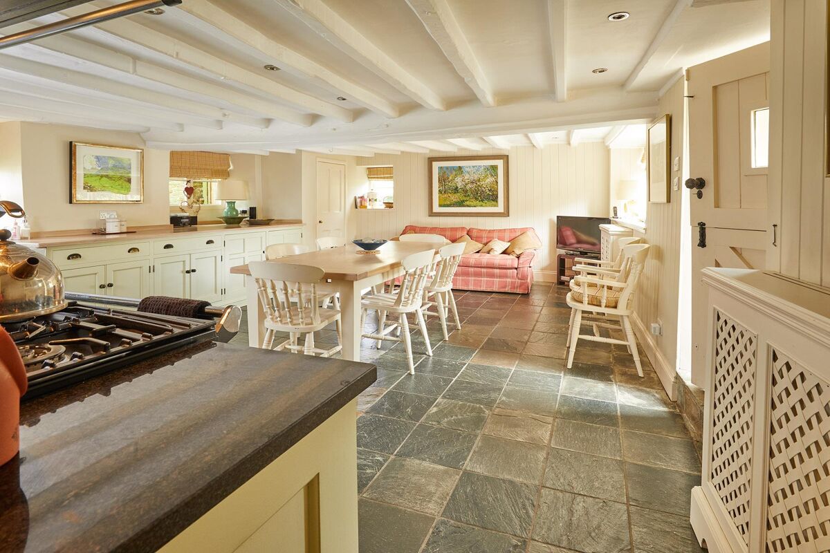 house for sale in Duns Tew, Oxfordshire, OX25 OXF090411 Knight Frank