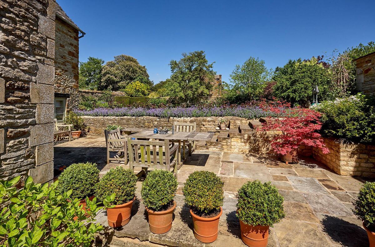 house for sale in Duns Tew, Oxfordshire, OX25 OXF090411 Knight Frank