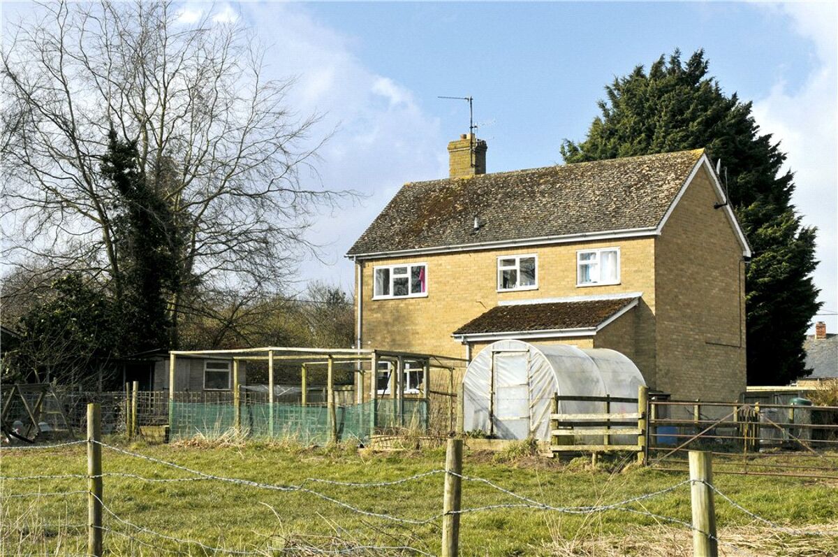 house for sale in Coldstone Farm, Leafield Road, ShiptonUnderWychwood