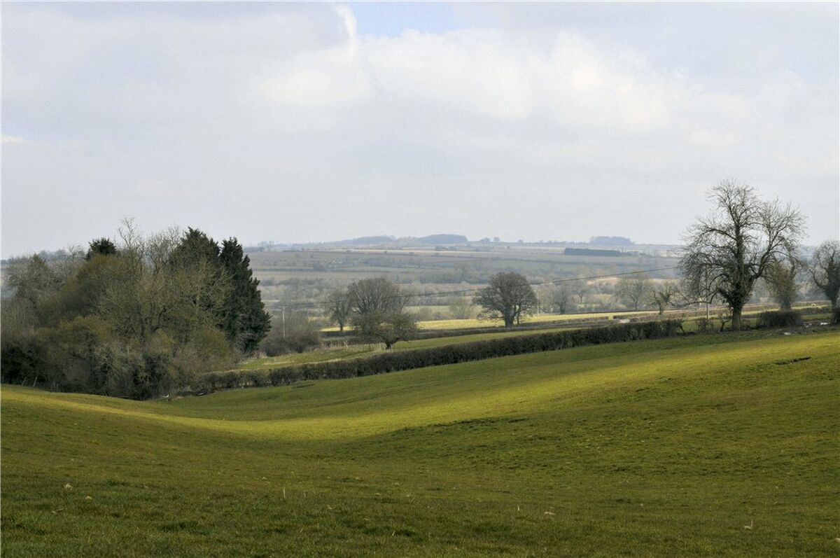 house for sale in Coldstone Farm, Leafield Road, ShiptonUnderWychwood