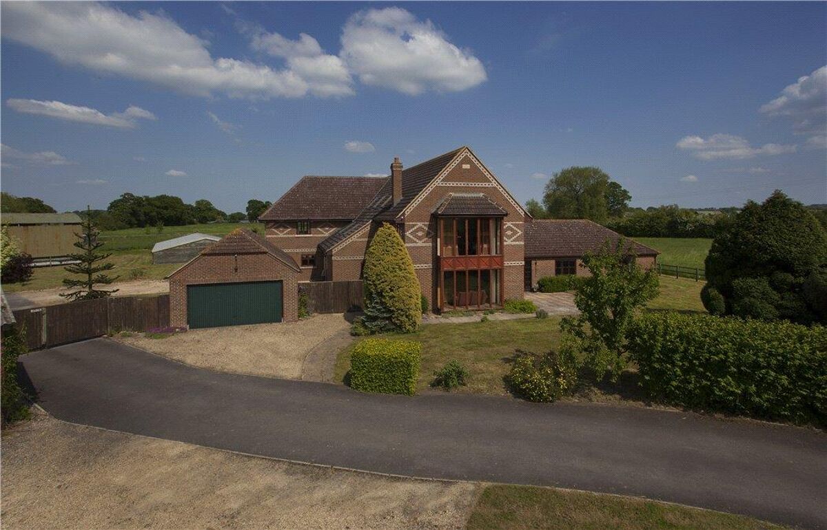house for sale in Hanney Road, Steventon, Abingdon, Oxfordshire, OX13 OXF110016 Knight Frank