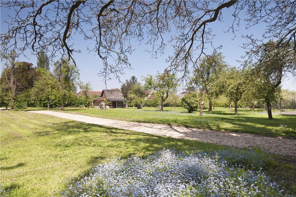 house for sale in Wharf Road, Shillingford, Oxon, OX10 OXF110279