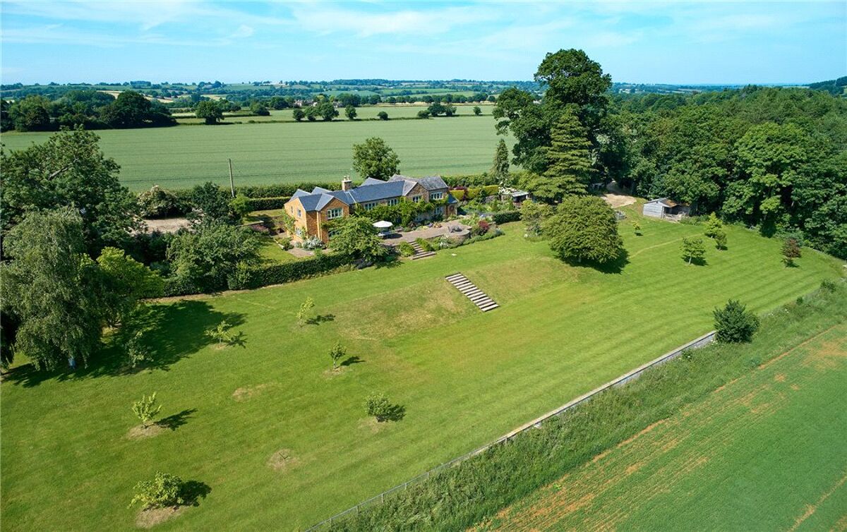 house for sale in Nr Wiggington, Swerford, Chipping Norton, Oxfordshire